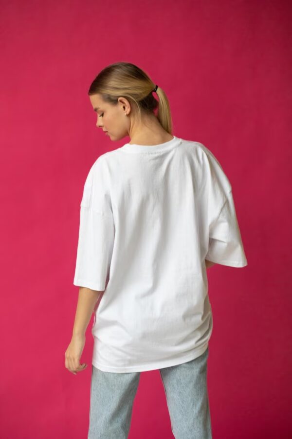 Basic Oversize T-Shirt - Image 2